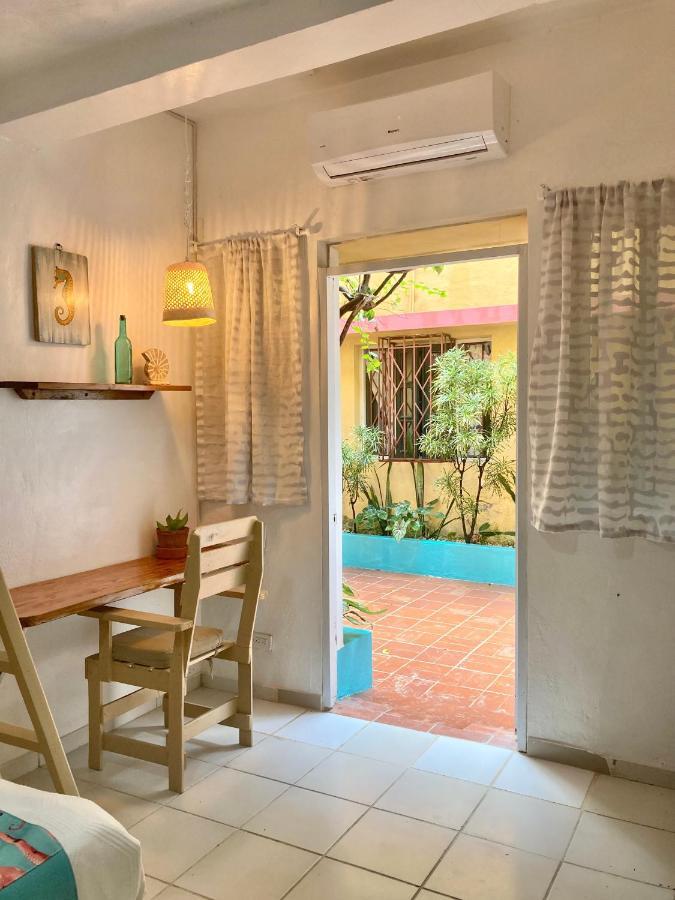 Eco Hotel Club Rolling Stone Boca Chica Exterior photo