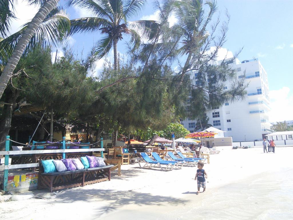 Eco Hotel Club Rolling Stone Boca Chica Exterior photo